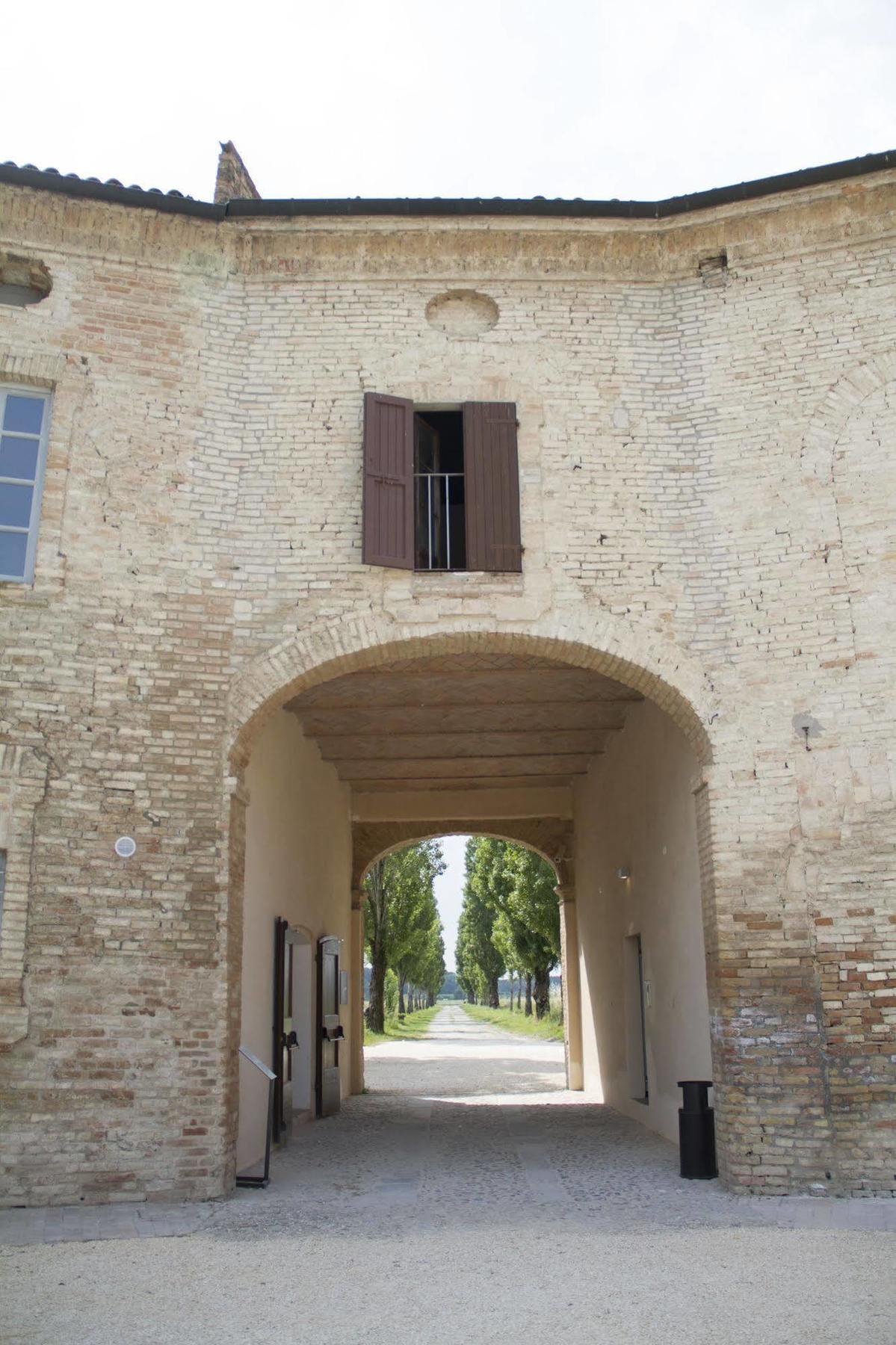 Locanda Abbazia Di Valserena - Csac Hotel Parma Luaran gambar